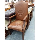 A GOOD QUALITY GEORGIAN STYLE LEATHER UPHOLSTERED ARMCHAIR.