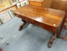 A WM.IV.ROSEWOOD CENTRE TABLE