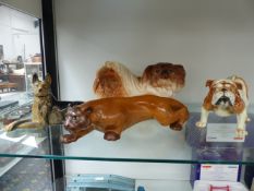 A SELECTION OF PORCELAIN ANIMALS TO INCLUDE SYLVAC, ETC.