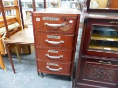 A SMALL FOUR DRAWER CHEST.