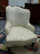 A LATE VICTORIAN LADIES CHAIR