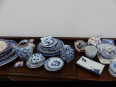 A QTY OF BLUE AND WHITE CHINA.