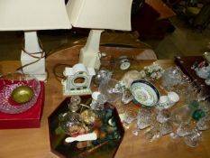 A QTY OF CUT GLASSWARE, TABLE LAMPS,ETC.