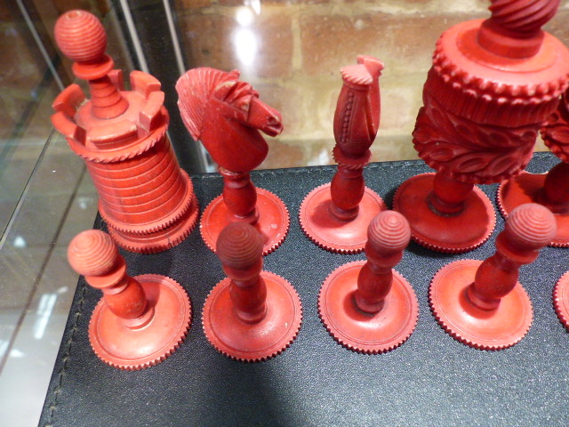 THREE ANTIQUE CARVED AND STAINED IVORY AND BONE BOARD GAME PIECES, TWO CHESS SETS AND A SET OF - Image 51 of 86