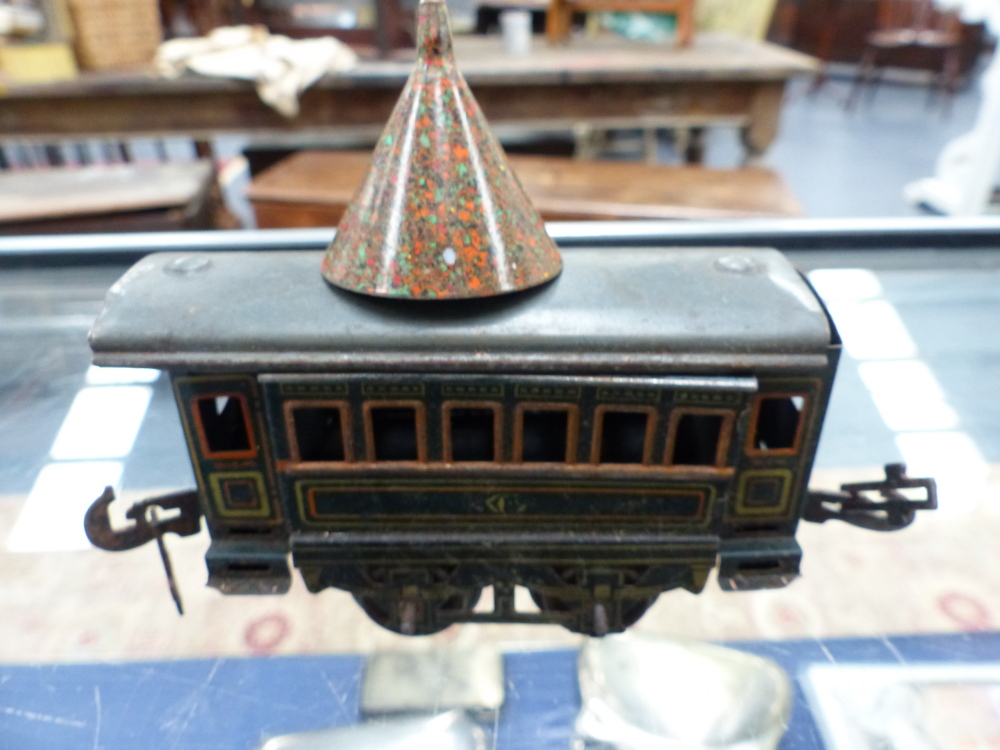 A VINTAGE GERMAN LIVE STEAM TRAIN SET,ETC, BOXED. - Image 11 of 17