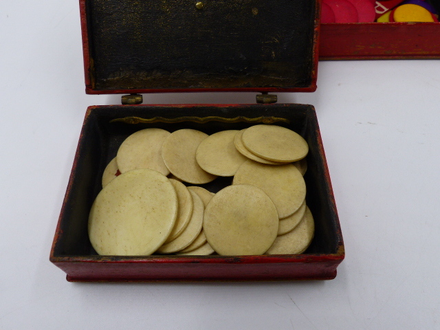 A SET OF FOUR 18th/19th.C.RED LACQUER AND IVORY BRIDGE COUNTERS, TOPS WITH INTEGRAL NUMBER WHEELS - Image 4 of 14