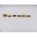 A SELECTION OF SIX 9ct GOLD RINGS. APPROXIMATE WEIGHT 13grms.