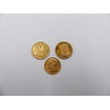 TWO FULL SOVEREIGNS DATED 1905 AND 1910 TOGETHER WITH A HALF SOVEREIGN MINTED IN SYDNEY DATED 1915.