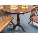 A GEORGIAN COUNTRY OAK TILT TOP TRIPOD TABLE. D.59cms.