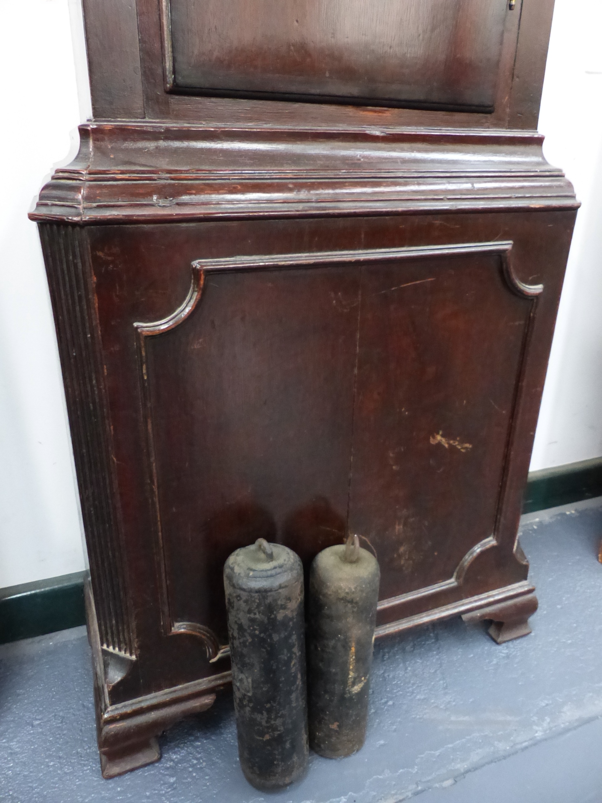 A LATE GEORGIAN OAK CASED EIGHT DAY LONG CASE CLOCK. 13.5" PAINTED ARCH TOP DIAL WITH MOON PHASE AND - Image 6 of 10