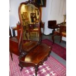 AN EARLY 20th.C.MAHOGANY LOW DRESSING TABLE WITH LARGE SWING MIRROR.