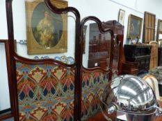 A FRENCH STYLE CARVED MAHOGANY THREE PANEL FLOOR SCREEN WITH GLAZED UPPER PANELS ABOVE LOWER