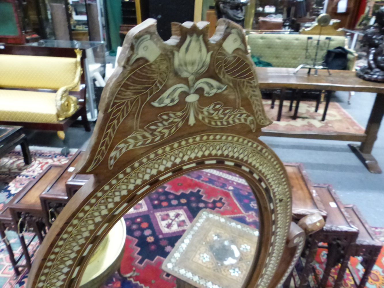 AN INDO PERSIAN INLAID HARDWOOD DRESSING MIRROR ON STAND, ALL OVER BANDED DECORATION WITH ANIMAL AND - Image 3 of 25