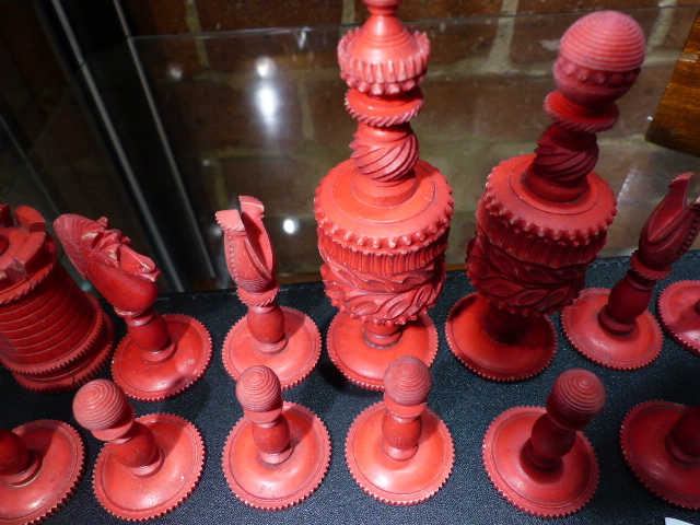 THREE ANTIQUE CARVED AND STAINED IVORY AND BONE BOARD GAME PIECES, TWO CHESS SETS AND A SET OF - Image 52 of 86