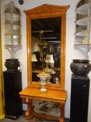 AN IMPRESSIVE ANTIQUE CONTINENTAL SATINBIRCH PIER MIRROR AND CONSOLE TABLE WITH CARVED ARCHED