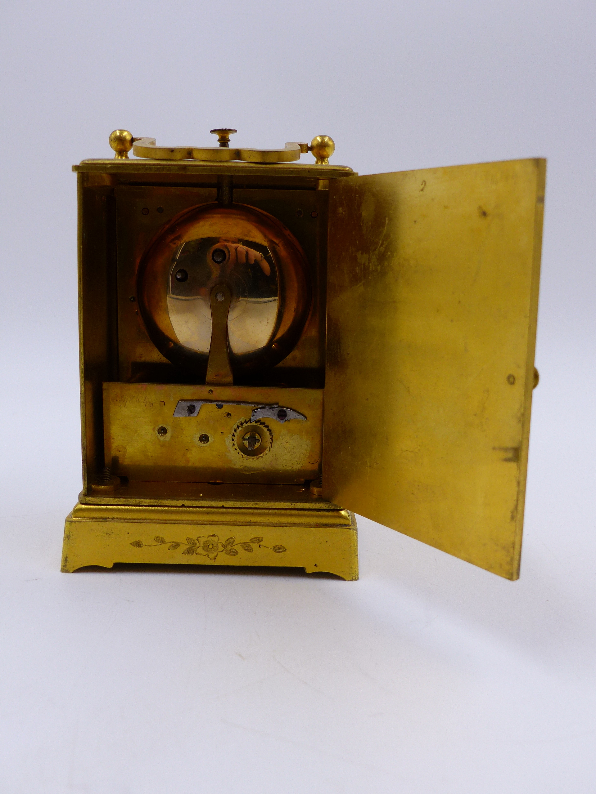 A SMALL GILT BRASS CASED DRESSING TABLE OR BEDSIDE CLOCK WITH ALARM AND PUSH 1/4 REPEAT BELL - Image 8 of 9