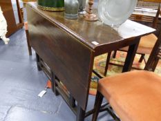 AN 18th.C.OAK GATELEG COTTAGE TABLE.