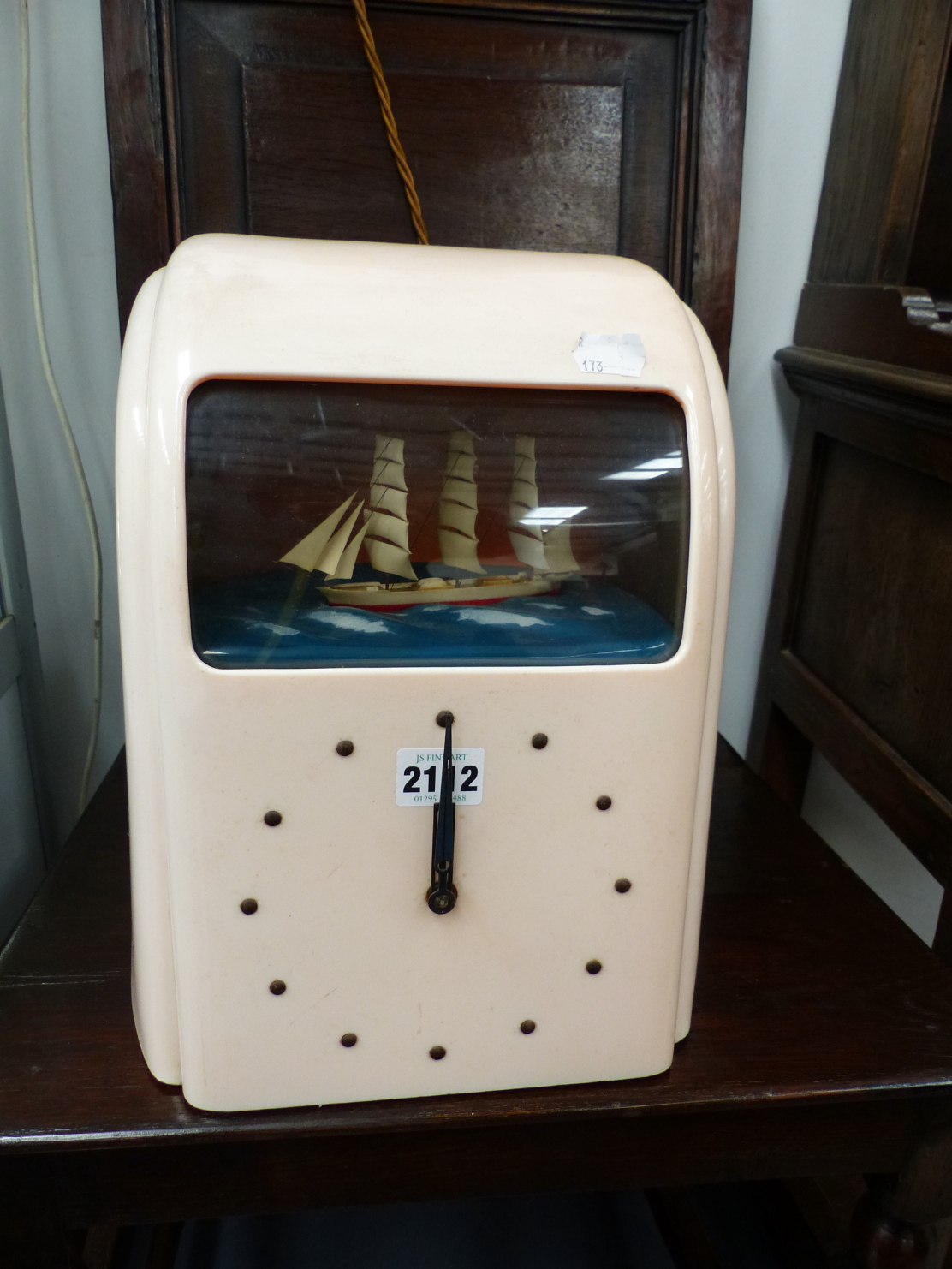 A RARE BAKELITE CLOCK AUTOMATON TOGETHER WITH VARIOUS NOVELTY CLOCKS,ETC - Image 2 of 34