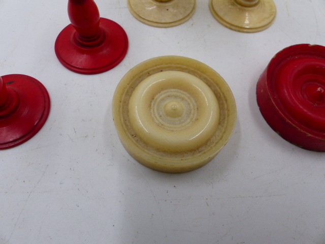 THREE ANTIQUE CARVED AND STAINED IVORY AND BONE BOARD GAME PIECES, TWO CHESS SETS AND A SET OF - Image 32 of 86