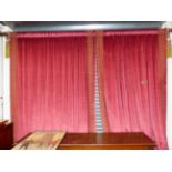 A PAIR OF CRUSHED VELVETY DRAPES COMPLETE WITH POLE AND TIE BACKS, EACH CURTAIAN 3 X 2 METRES