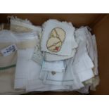 VARIOUS VINTAGE TABLE LINENS AND TOWELS, MANY WITH LACEWORK EDGES AND INSETS.