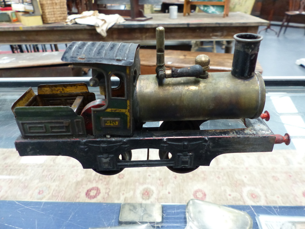 A VINTAGE GERMAN LIVE STEAM TRAIN SET,ETC, BOXED. - Image 2 of 17