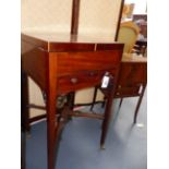 A LATE GEORGIAN INLAID MAHOGANY DRESSING TABLE. THE TOP OPENS TO ADJUSTABLE MIRROR AND LIDDED