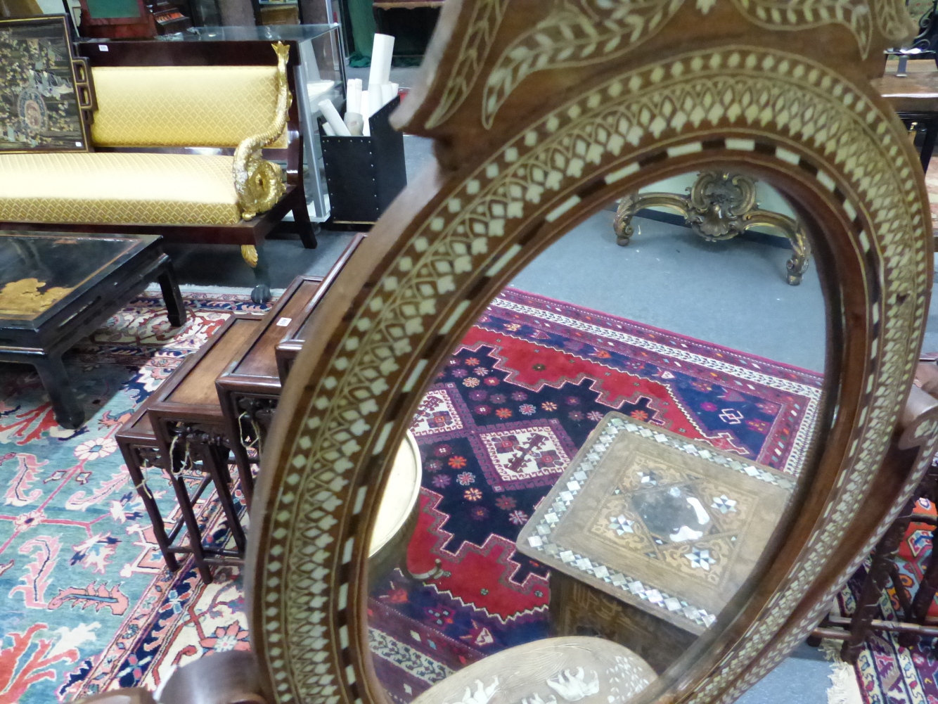 AN INDO PERSIAN INLAID HARDWOOD DRESSING MIRROR ON STAND, ALL OVER BANDED DECORATION WITH ANIMAL AND - Image 5 of 25