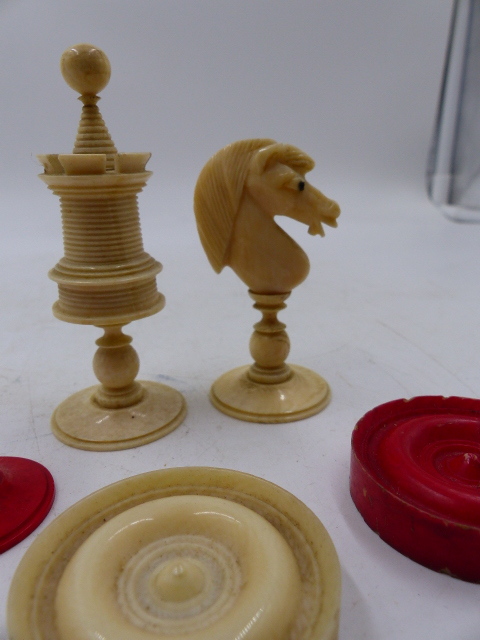 THREE ANTIQUE CARVED AND STAINED IVORY AND BONE BOARD GAME PIECES, TWO CHESS SETS AND A SET OF - Image 29 of 86