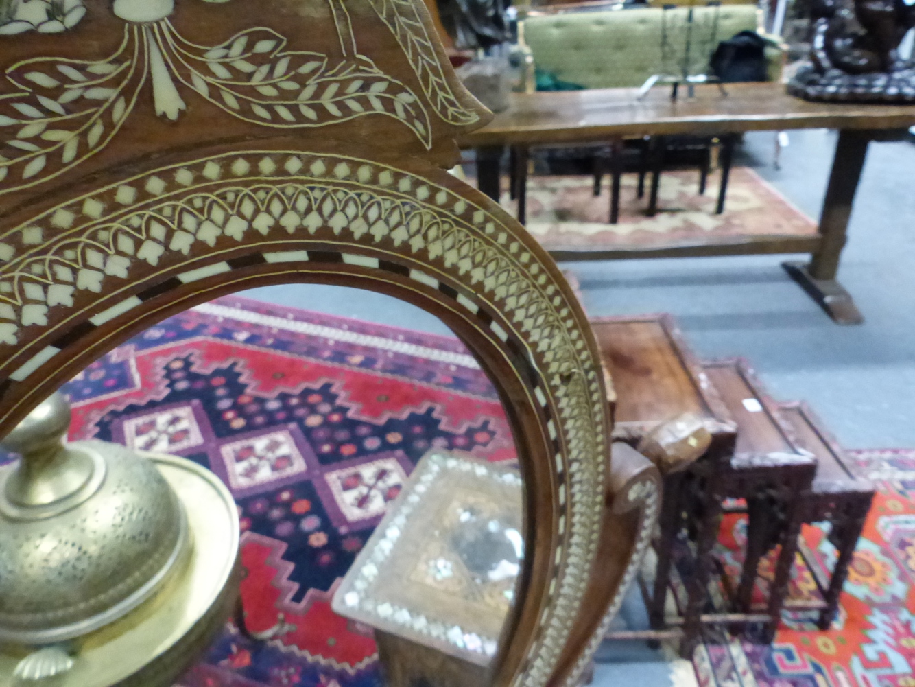 AN INDO PERSIAN INLAID HARDWOOD DRESSING MIRROR ON STAND, ALL OVER BANDED DECORATION WITH ANIMAL AND - Image 6 of 25