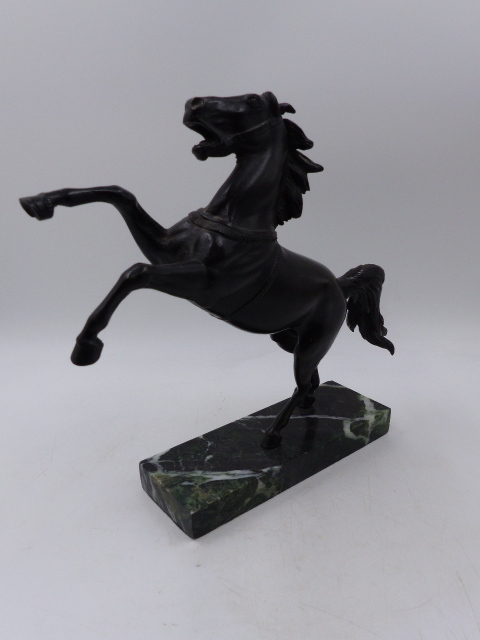 TWO ITALIAN GRAND TOUR BRONZE FIGURES OF PRANCING HORSES ON LATER MARBLE BASES. OVERALL H.24cms - Bild 22 aus 31