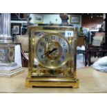 A JAEGER LE COUTRE ATMOS CLOCK IN GILT BRASS CASE. H.23.5cms.