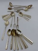 AN ASSORTMENT OF 925 STAMPED DANISH FLATWARE, APPROXIMATE WEIGHT ALL IN 25.5ozs.