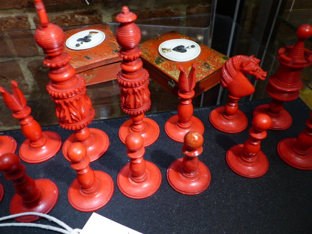 THREE ANTIQUE CARVED AND STAINED IVORY AND BONE BOARD GAME PIECES, TWO CHESS SETS AND A SET OF - Image 22 of 86