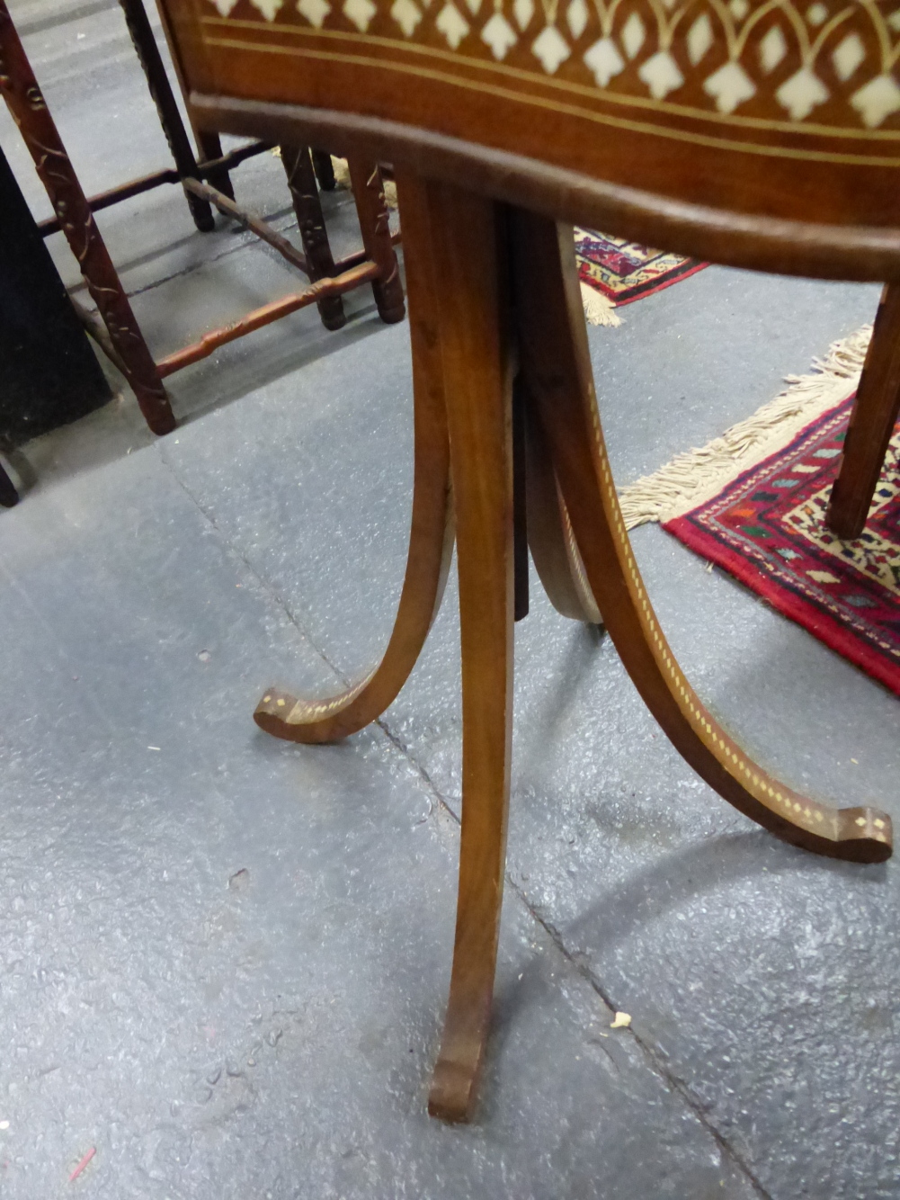 AN INDO PERSIAN INLAID HARDWOOD DRESSING MIRROR ON STAND, ALL OVER BANDED DECORATION WITH ANIMAL AND - Image 24 of 25