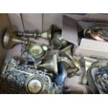 A BOX OF BRASSWARE,ETC.