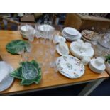 A ROYAL DOULTON PART DINNER AND TEASET IN YORKSHIRE ROSE PATTERN TOGETHER WITH A WORCESTER BRIDAL