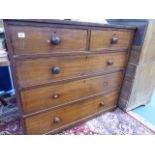 A LATE GEORGIAN MAHOGANY CHEST OF DRAWERS