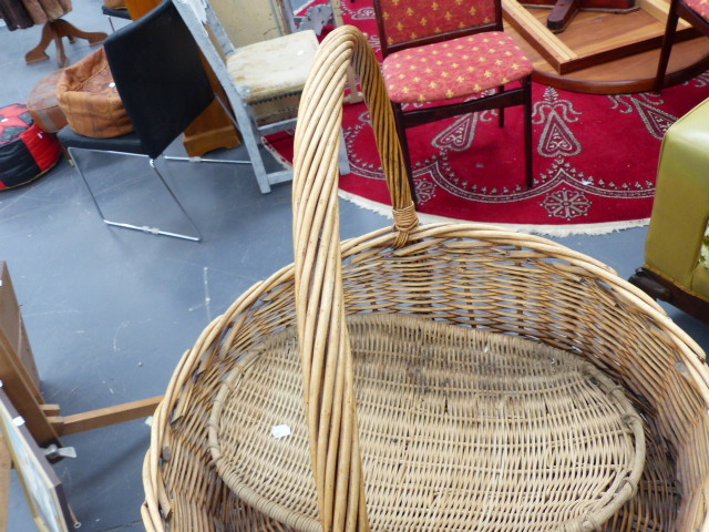 VARIOUS BASKETS. - Image 8 of 10