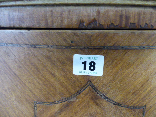 AN EDWARDIAN INLAID BEDSIDE CABINET. - Image 2 of 12