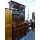 A GEORGIAN SECRETAIRE BOOKCASE.