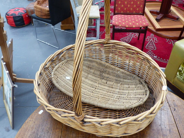 VARIOUS BASKETS. - Image 7 of 10