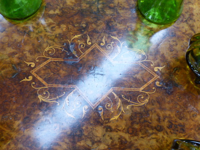 A VICTORIAN BURR WALNUT BREAKFAST TABLE. - Image 4 of 12