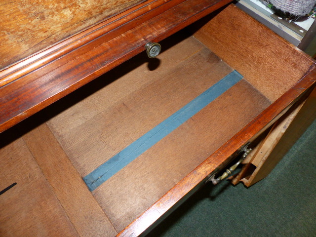 A GEO.III.MAHOGANY CHEST ON CHEST WITH BRUSHING SLIDE. - Image 14 of 20