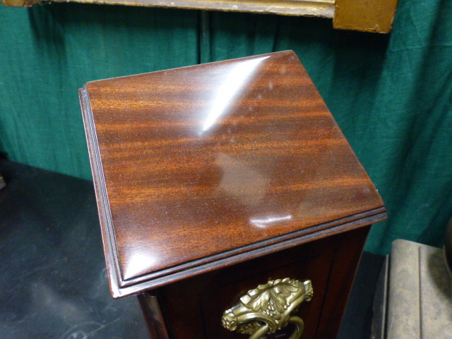 VULLIAMY,LONDON . A LATE GEORGIAN MAHOGANY AND EBONY INLAID BRACKET CLOCK. PLAIN SILVERED DIAL - Image 8 of 39