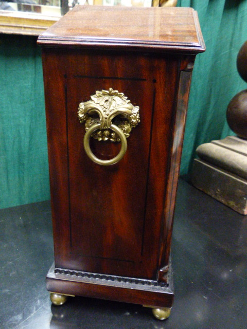 VULLIAMY,LONDON . A LATE GEORGIAN MAHOGANY AND EBONY INLAID BRACKET CLOCK. PLAIN SILVERED DIAL - Image 10 of 39