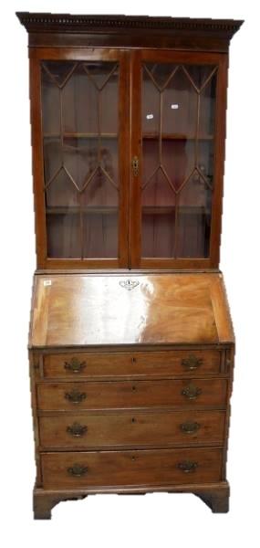 Small C18th Mahogany Bureau with 4 long graduated cock beaded drawers on bracket supports with