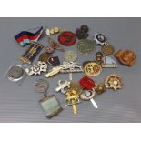 Box of various Constabulary medallions, badges etc