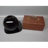 Boxed 20th century Oriental lacquered vase and a further vintage 'lot' box (2)