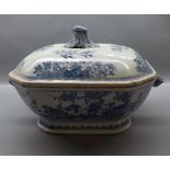 Late 18th/early 19th century blue and white tureen of rectangular form with stylised blue floral